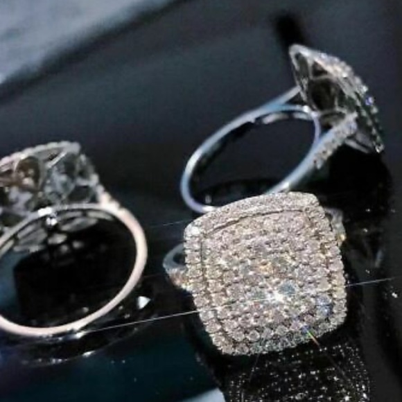 New 925 Sterling silver diamond 💍 ring - Picture 3 of 7